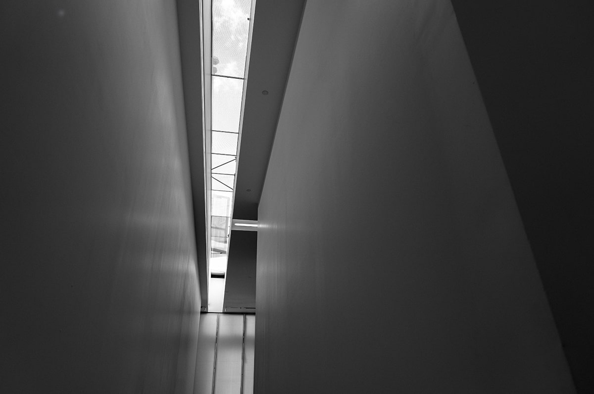 卷绕式空气过滤器与板式初效过滤器孰优孰劣,投入及运行成本分析解剖